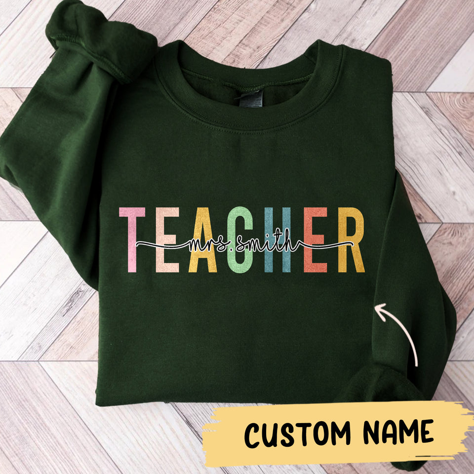 Custom Teacher Sweatshirt, Teacher Mrs Sweatshirt, Cute Teacher Crewneck, Teacher Appreciation gift, Gift for Teacher, Retro Teacher shirt